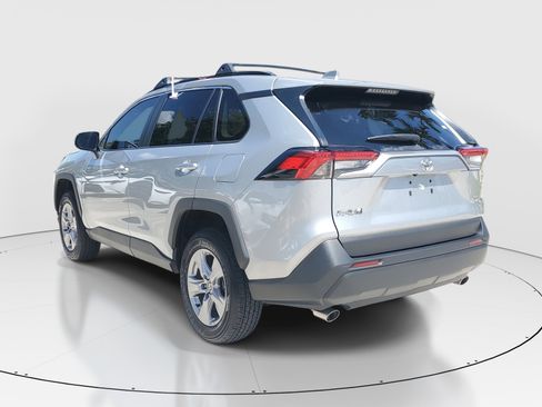 Certified 2025 Toyota RAV4 XLE FWD image 4