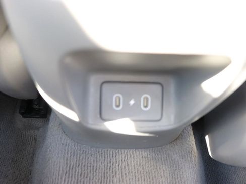 Used 2024 Hyundai Elantra SEL image 20