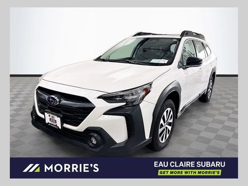 Certified 2025 Subaru Outback Premium AWD/4WD image 1