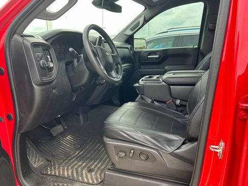 Used 2024 Chevrolet Silverado 1500 Custom w/ LPO, Dark Essentials Package RWD image 4