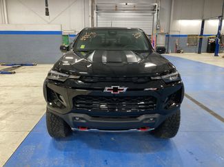 Used 2024 Chevrolet Colorado ZR2 w/ Technology Package video 2