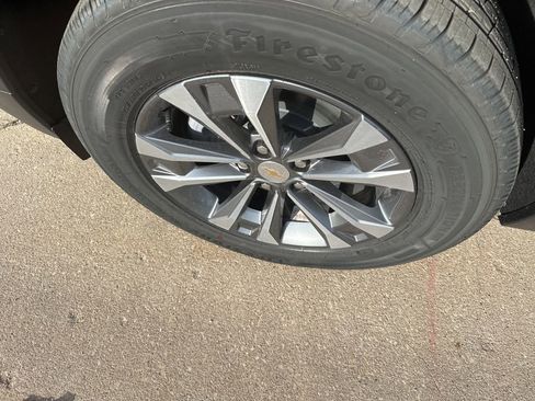 New 2026 Chevrolet Equinox LT w/ Convenience Package II image 33