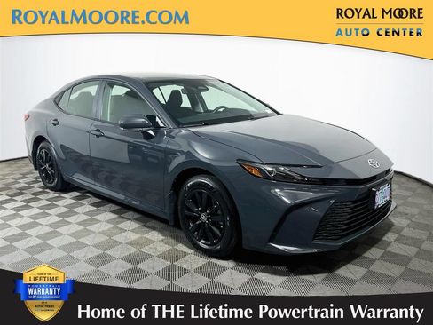 Used 2026 Toyota Camry LE w/ Convenience Package AWD/4WD image 1