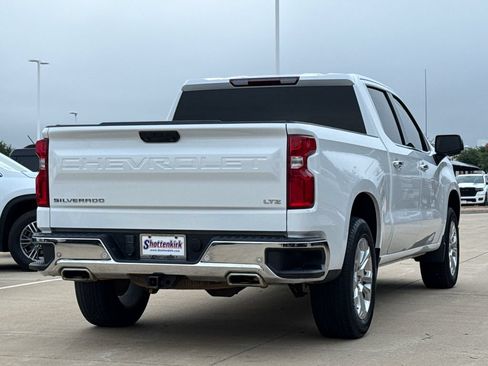Used 2024 Chevrolet Silverado 1500 LTZ w/ Z71 Off-Road Package AWD/4WD image 9