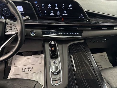 Certified 2023 Cadillac Escalade ESV Sport w/ Touring Package AWD/4WD image 19