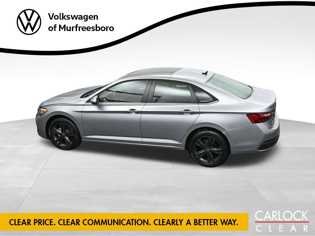 Used 2024 Volkswagen Jetta SE w/ Panoramic Sunroof Package FWD image 38