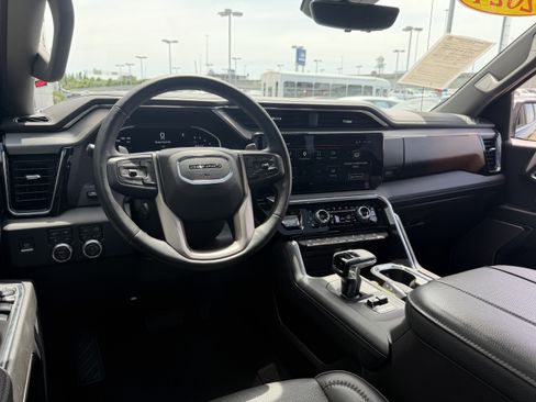Used 2024 GMC Sierra 1500 Denali w/ Denali Reserve Package AWD/4WD image 30