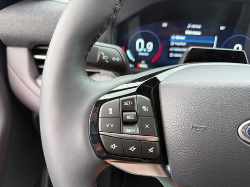 New 2026 Ford Explorer Platinum RWD image 24