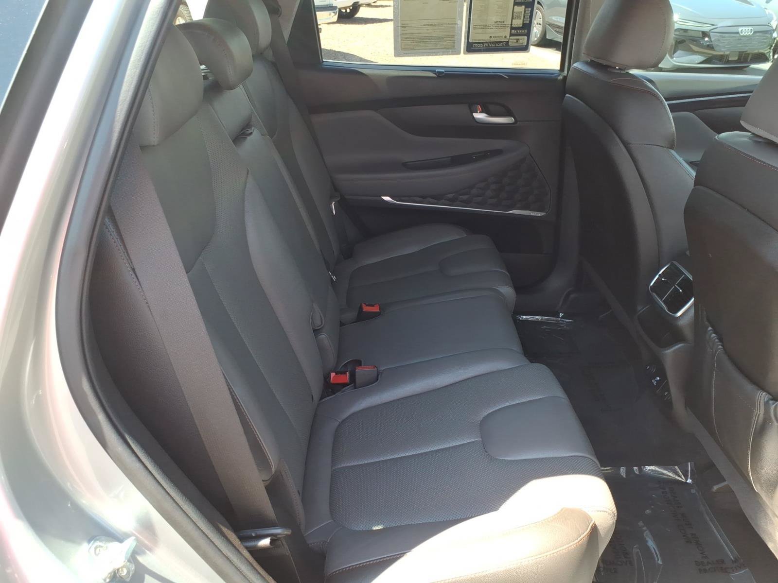Used 2020 Hyundai Santa Fe Limited w/ Cargo Package FWD image 14