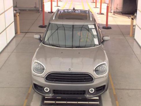 Used 2020 MINI Cooper Countryman image 3