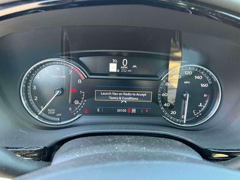 Used 2023 Cadillac XT6 Premium Luxury AWD/4WD image 28