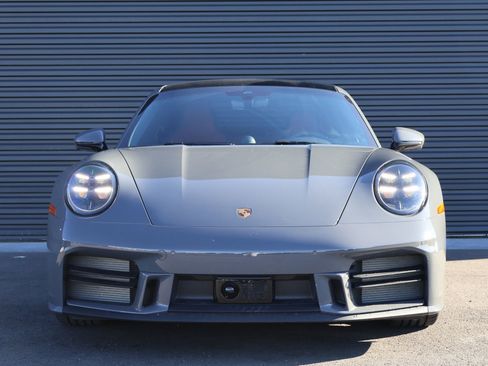 Certified 2025 Porsche 911 Carrera S image 7