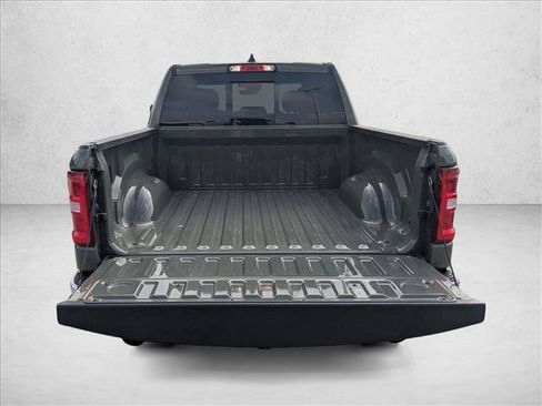 Used 2026 RAM 1500 Big Horn AWD/4WD image 7