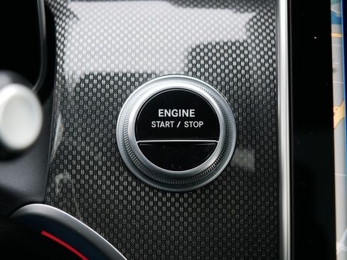 Used 2025 Mercedes-Benz GLC 63 AMG S image 29