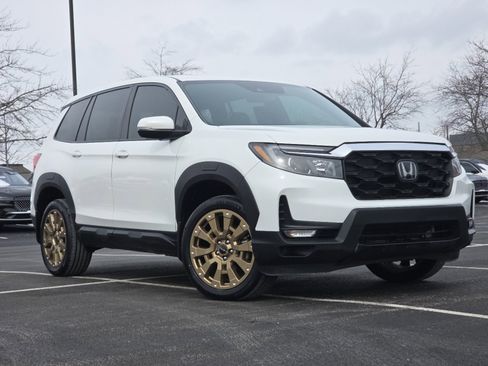 Certified 2023 Honda Passport EX-L image 2