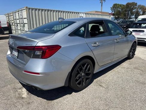 Used 2023 Honda Civic Sport image 5