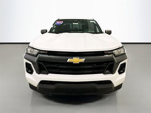 New 2024 Chevrolet Colorado LT w/ LT Convenience Package II image 4
