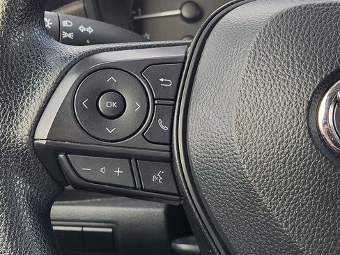 Used 2024 Toyota Corolla LE image 27