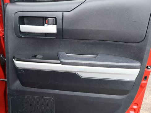 Used 2014 Toyota Tundra SR5 image 30