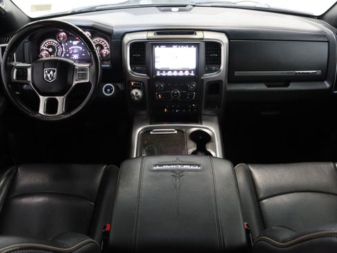 Used 2016 RAM 1500 Limited RWD image 31