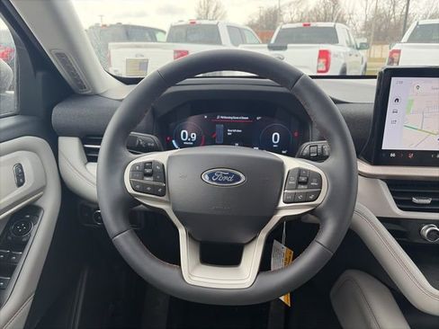 New 2026 Ford Explorer Active w/ Active Comfort Package image 15