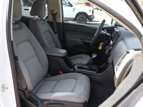 Used 2022 Chevrolet Colorado W/T w/ WT Convenience Package RWD image 41