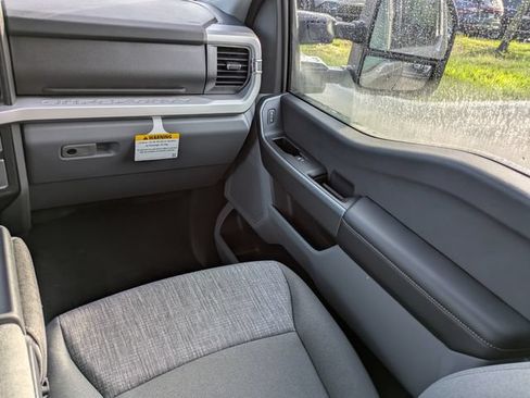 Certified 2026 Ford F250 XLT w/ FX4 Off-Road Package AWD/4WD image 16