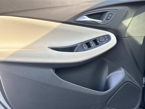 Used 2025 Buick Encore GX Preferred w/ Advanced Technology Package image 16