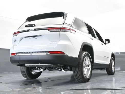New 2026 Jeep Grand Cherokee Laredo AWD/4WD image 56