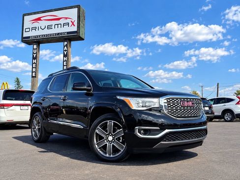 Used 2017 GMC Acadia Denali FWD image 1