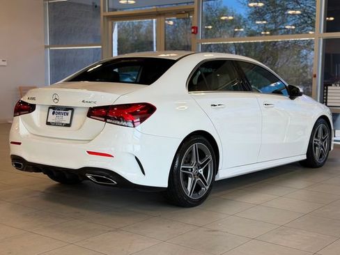 Used 2019 Mercedes-Benz A 220 4MATIC image 12