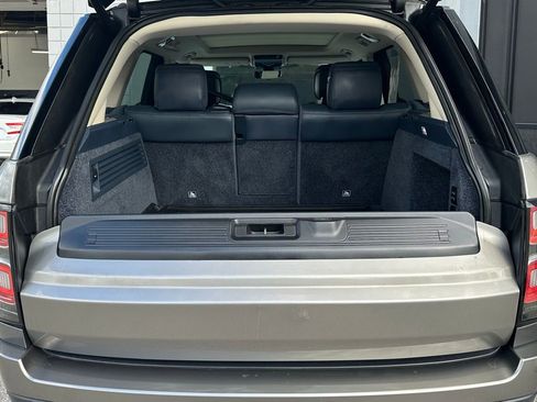 Used 2020 Land Rover Range Rover HSE image 56