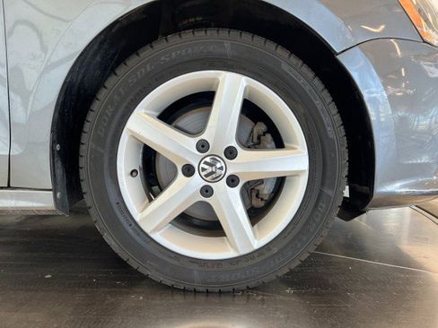 Used 2017 Volkswagen Jetta S FWD image 38