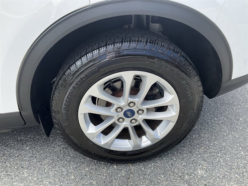 Used 2021 Ford Escape S AWD/4WD image 9