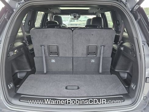 New 2025 Jeep Grand Cherokee L Limited image 12