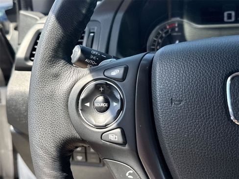 Used 2023 Honda Ridgeline RTL-E image 20