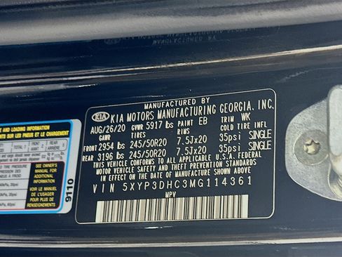 Used 2021 Kia Telluride EX w/ EX Premium Package AWD/4WD image 12