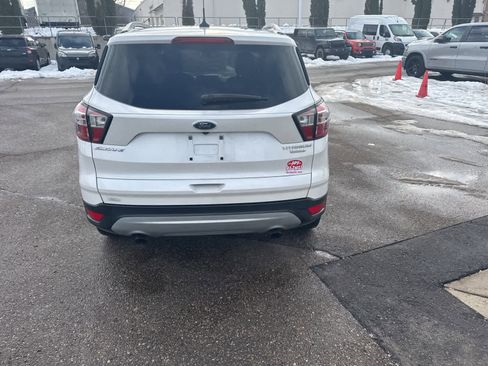 Used 2018 Ford Escape Titanium w/ Ford Safe & Smart Package image 15