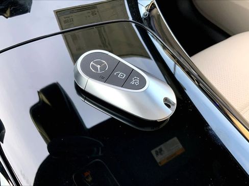 New 2026 Mercedes-Benz GLC 300 4MATIC image 21