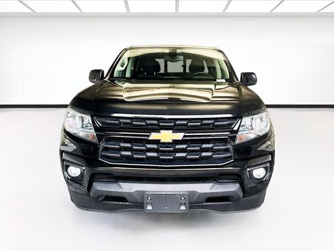 Used 2022 Chevrolet Colorado LT w/ LT Convenience Package image 2