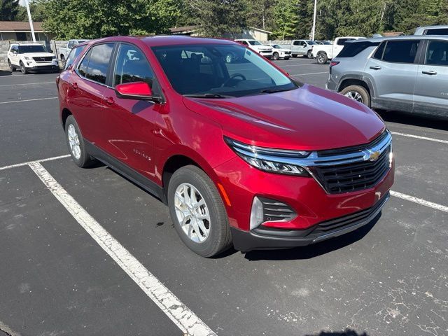 Certified 2024 Chevrolet Equinox LT w/ LPO, Floor Liner Package AWD/4WD image 4