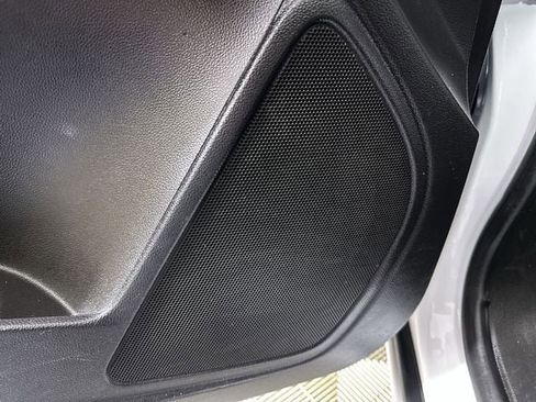 Used 2022 Chevrolet Colorado LT w/ Fleet Safety Package RWD image 25