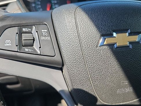 Used 2017 Chevrolet Trax LT w/ Sun & Sound Package FWD image 22