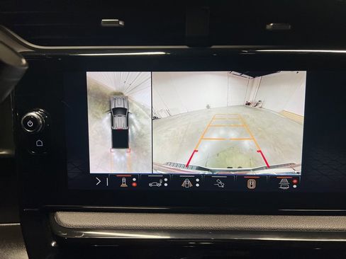 Certified 2024 GMC Sierra 2500 AT4 w/ AT4 Premium Plus Package image 18