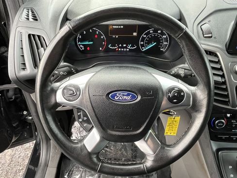 Used 2021 Ford Transit Connect XLT image 12