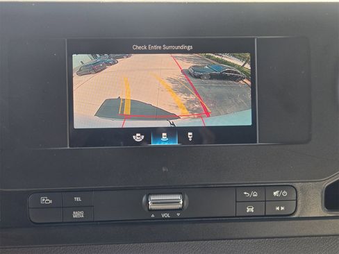 Used 2024 Mercedes-Benz Sprinter 3500 image 15