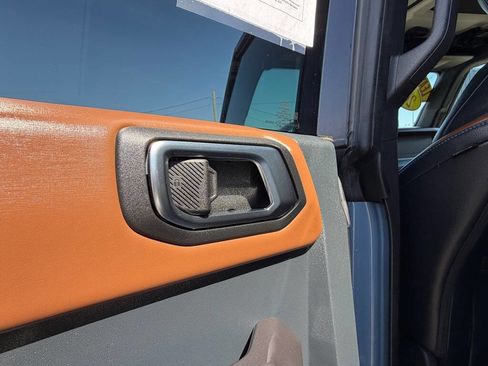 Used 2024 Ford Bronco Outer Banks AWD/4WD image 41