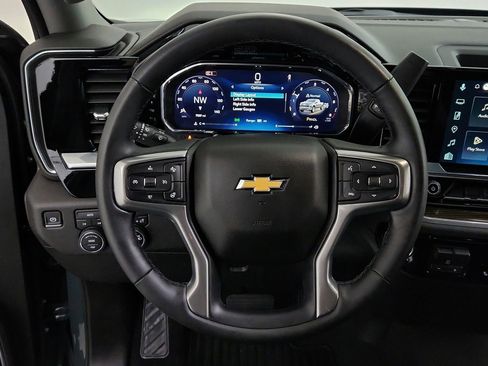 Certified 2026 Chevrolet Silverado 1500 LT AWD/4WD image 14