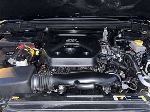 Certified 2021 Jeep Wrangler Unlimited Islander image 12