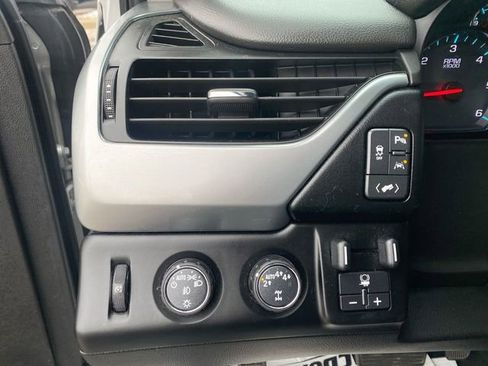 Used 2019 Chevrolet Tahoe Premier w/ RST 6.2L Performance Edition image 18